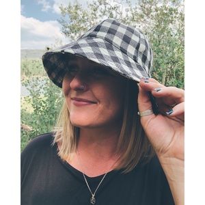 NWT b&w Gingham Bucket Hat